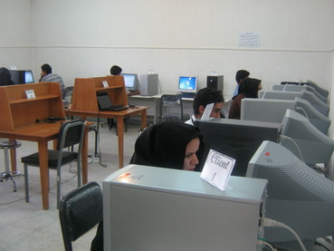 http://s5.picofile.com/file/8138075500/1.jpg