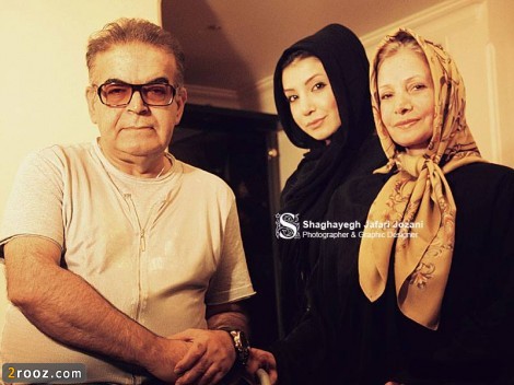 حمید لولایی و همسرش و دخترش