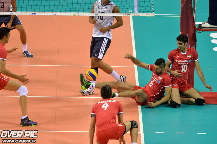 والیبال ایران در مقابل آمریکا