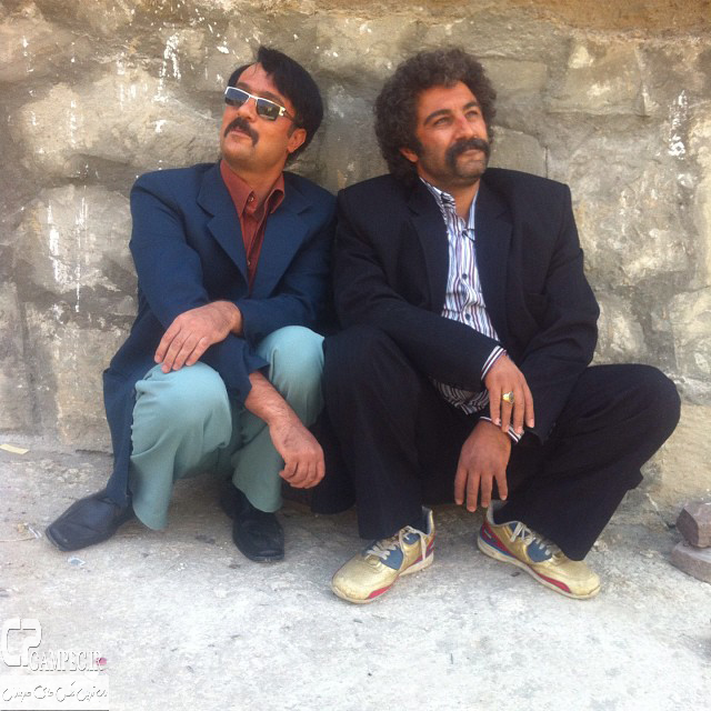 احمد مهران فر و محسن تنابنده در پشت صحنه فیلم ایران برگر