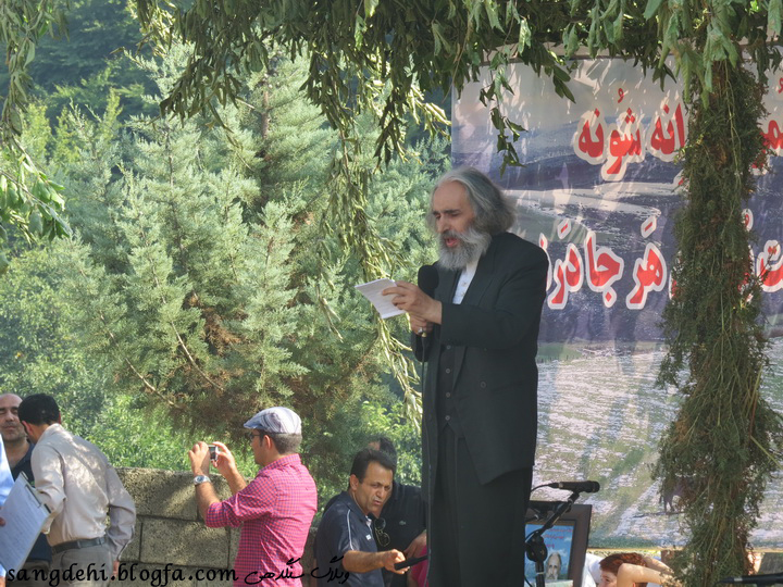 خیر مقدم گویی و شعر خوانی توسط استاد محمد علی کاظمی سنگدهی