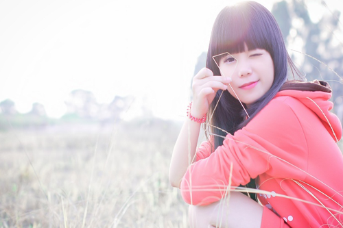 http://s5.picofile.com/file/8140699826/girls_wallpapers_asian_girl_photography_wallpaper_36220.png