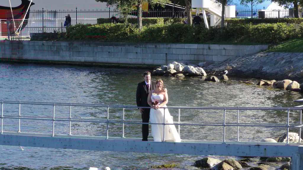 http://s5.picofile.com/file/8140747200/DSC02657.jpg