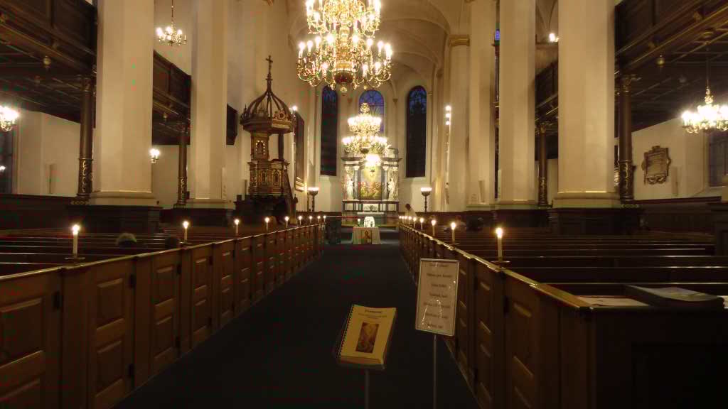 http://s5.picofile.com/file/8140747800/DSC02735.jpg