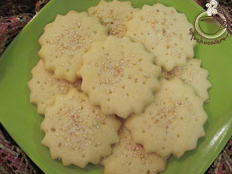 http://s5.picofile.com/file/8141555500/IMG_0123.JPG