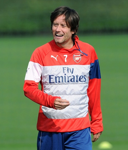 http://s5.picofile.com/file/8142185492/zp_514331085DP019_Arsenal_Trai_1290.jpg