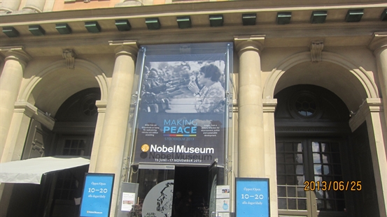 http://s5.picofile.com/file/8142200042/IMG_9463.JPG