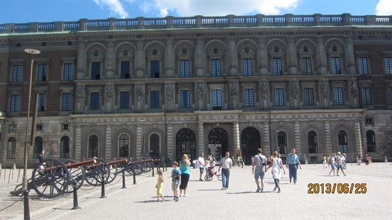 http://s5.picofile.com/file/8142202100/IMG_9493.JPG