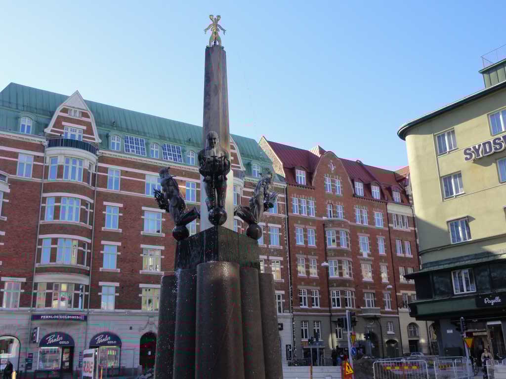 http://s5.picofile.com/file/8142517342/094.jpg