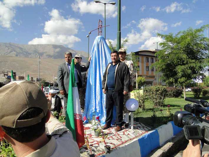 پرده برداری از تندیس سردار شهید جواد قنبری قاضی جهانی در ماکو