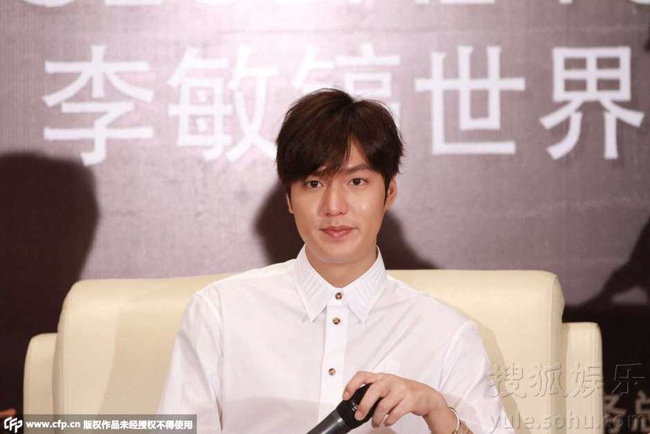 http://s5.picofile.com/file/8144176700/fie5eg87xrjc788e4nm5.jpg