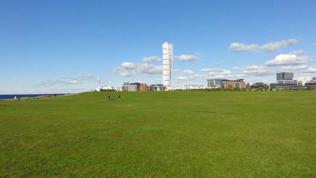 http://s5.picofile.com/file/8144914334/152.jpg