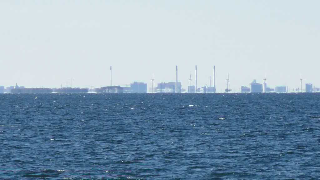 http://s5.picofile.com/file/8144915142/188.jpg
