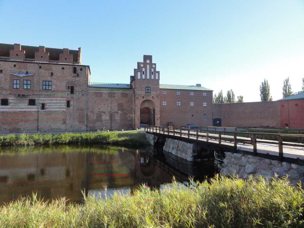 http://s5.picofile.com/file/8144915600/219.jpg