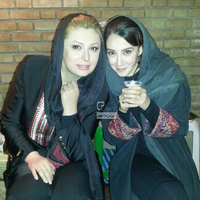 نیوشا ضیغمی و سحر جعفری جوزانی در پشت صحنه فیلم ایران برگر