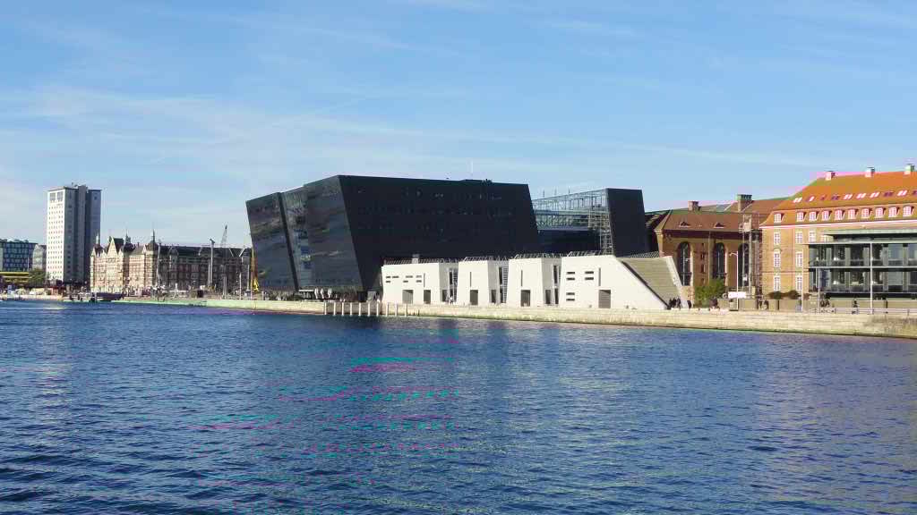 http://s5.picofile.com/file/8147245584/246.jpg