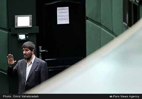 آیینه یزد - به جای کوبیدن بر طبل اختلاف به حل این معضل کمک کنید