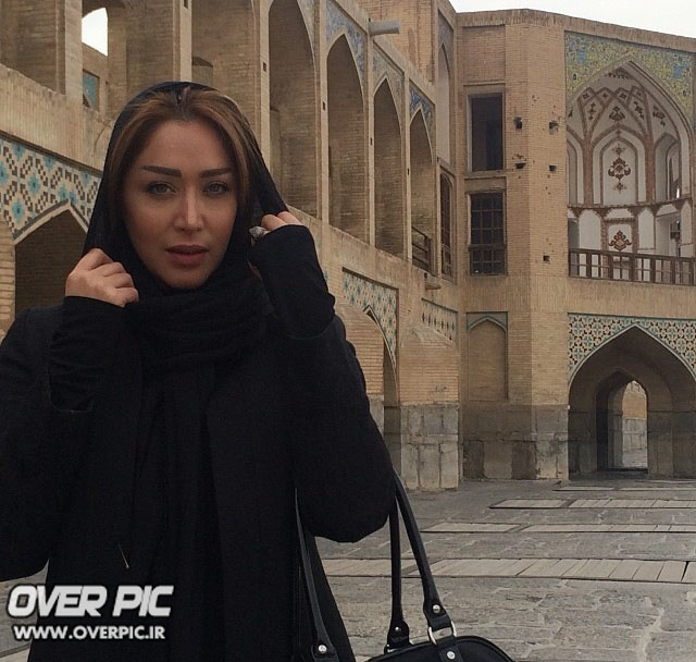 سارا منجزی آبان 93 سارا منجزی آبان 93