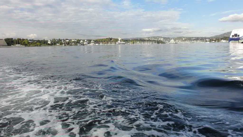 http://s5.picofile.com/file/8149522234/604.jpg