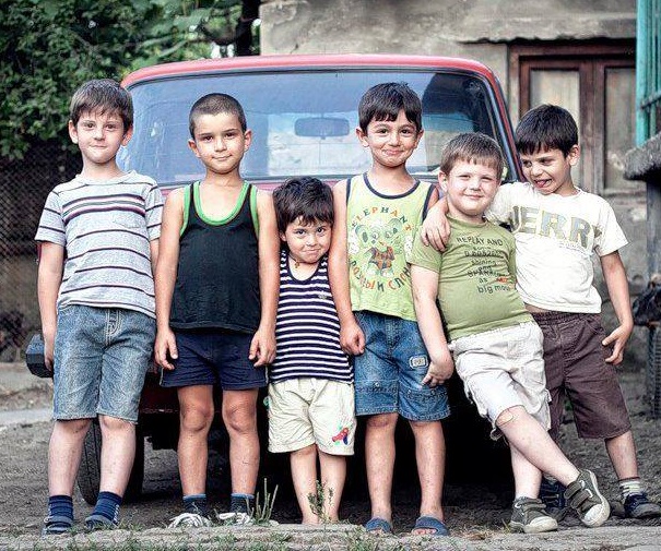 http://s5.picofile.com/file/8151379676/galgkc7bu26suw5jrp4g.jpg