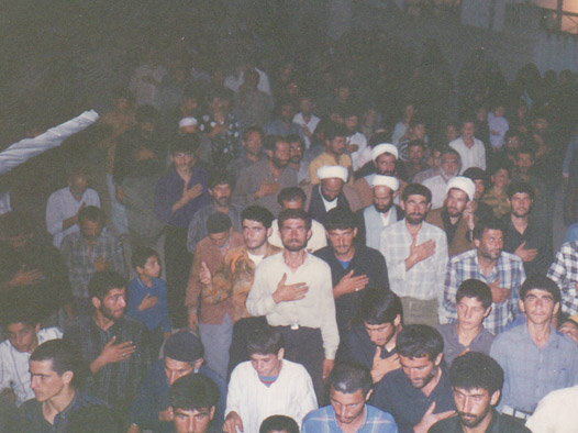 http://s5.picofile.com/file/8152105818/02t.jpg