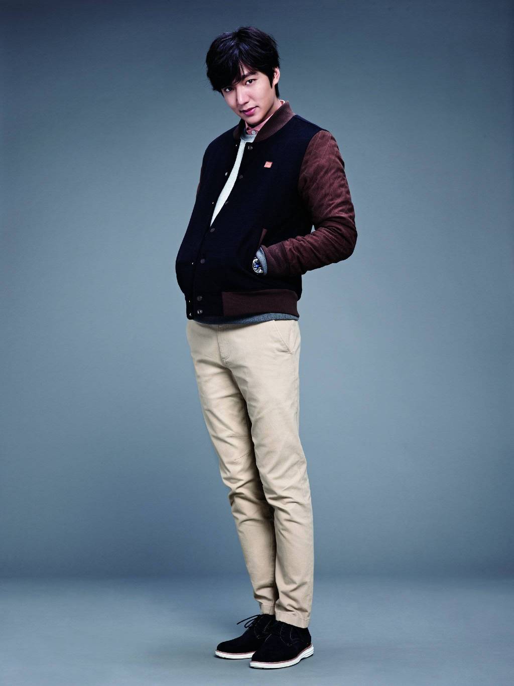 http://s5.picofile.com/file/8153136650/525ujz0g5139vvi38se8.jpg
