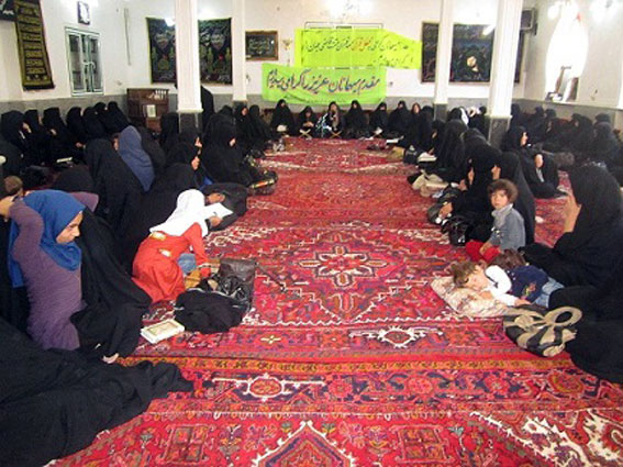 جلسه آموزشی حجاب و عفاف در حسینیه قاضی جهان برگزار شد 