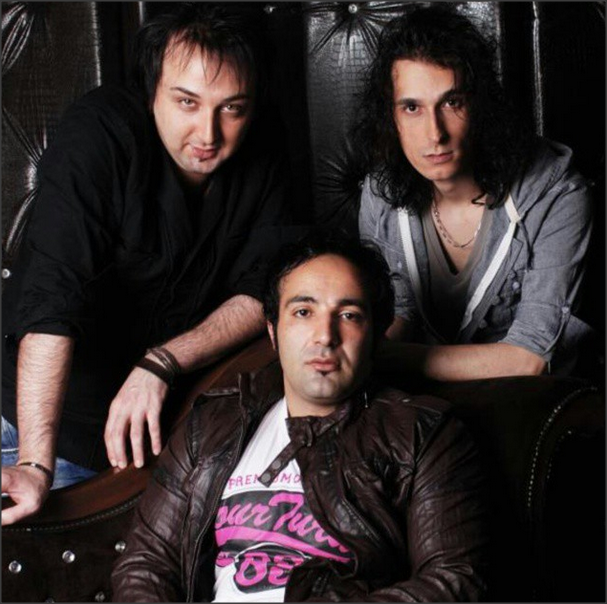http://s5.picofile.com/file/8155276626/snap_2014_12_04_at_19_37_03.png