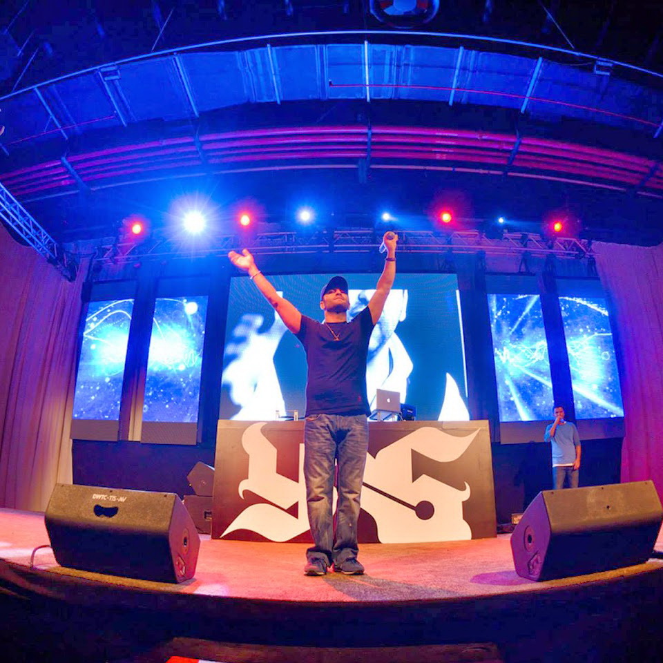 کنسرت نوروز 93 یاس در دبی (Concert years 93 Yas in Dubai)