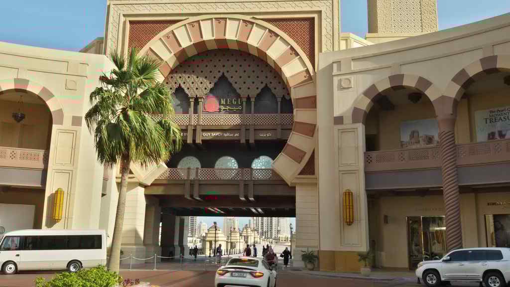 http://s5.picofile.com/file/8156732068/20141205_181909_Richtone_HDR_.jpg