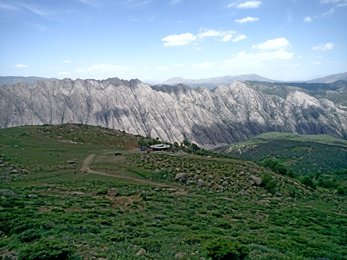 کوه مهراب