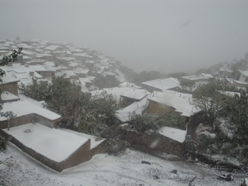 فصل زمستان روستای کزج.