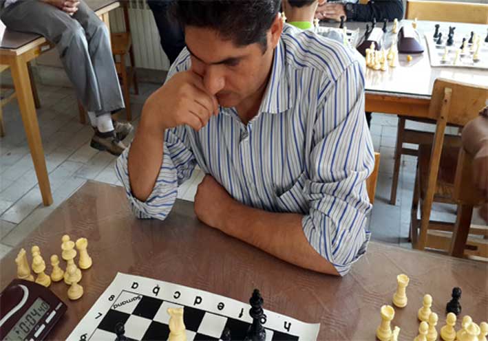 مسابقات شطرنج به مناسبت دهه فجر در قاضی جهان