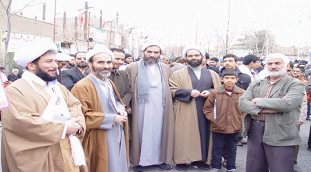 http://s5.picofile.com/file/8170353468/93_11_22_bidkol_small_14_.jpg
