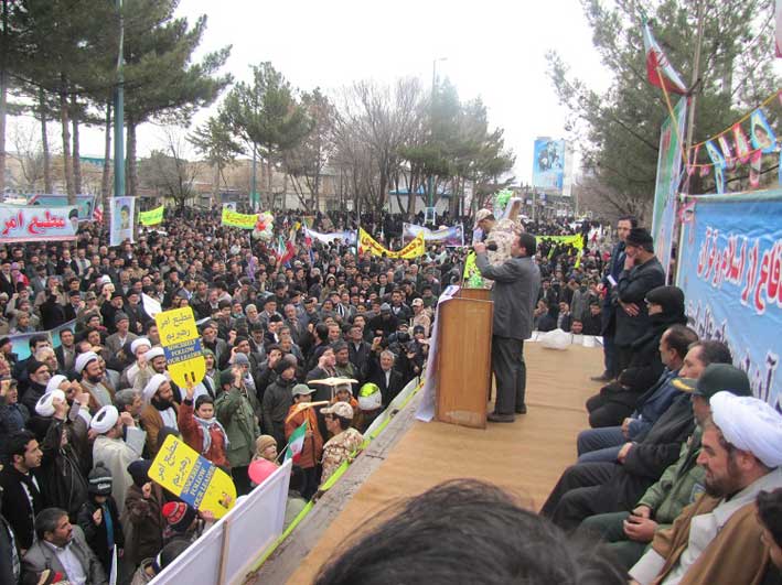 حضور اقشار مختلف مردم قاضی جهان در راهپیمایی 22 بهمن  