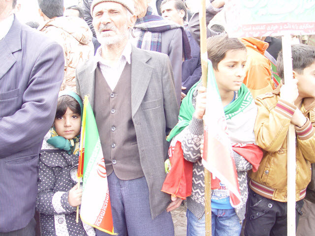 http://s5.picofile.com/file/8170897218/93_11_22_nojavan_9_.jpg
