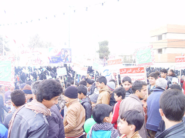 http://s5.picofile.com/file/8170897526/93_11_22_nojavan_18_.jpg