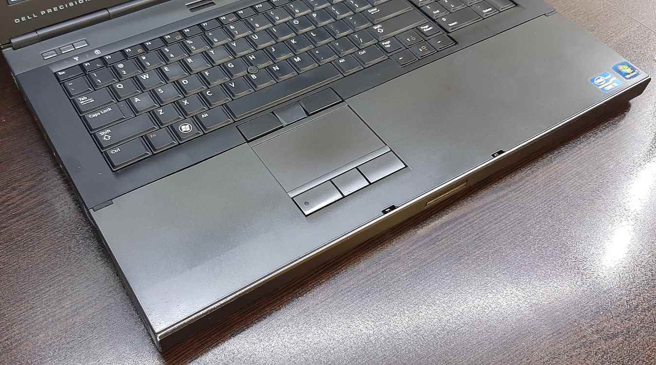 لپ تاپ استوک دل مدل Dell PRECISION M6600 با مشخصات i7-2gen-16GB-512GB-SSD-1TB-HDD-2GB-Amd-Radeon-6900M-DDR5 