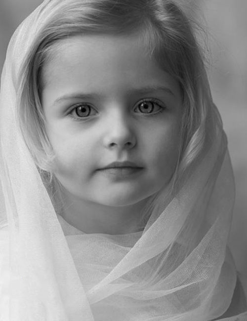 عکس نقاشی چهره دختر بچه